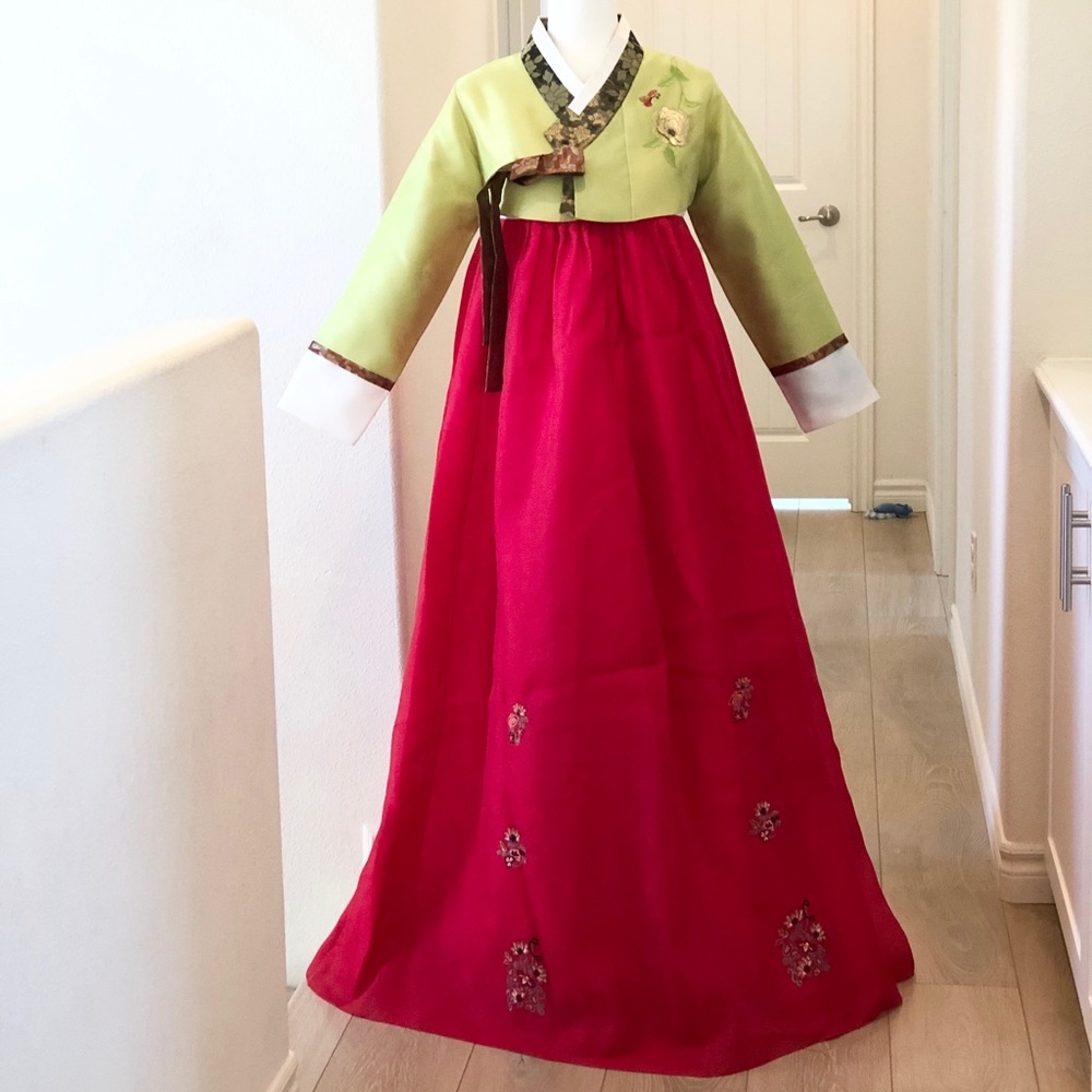 Han Bok Korean Traditional Dress XL